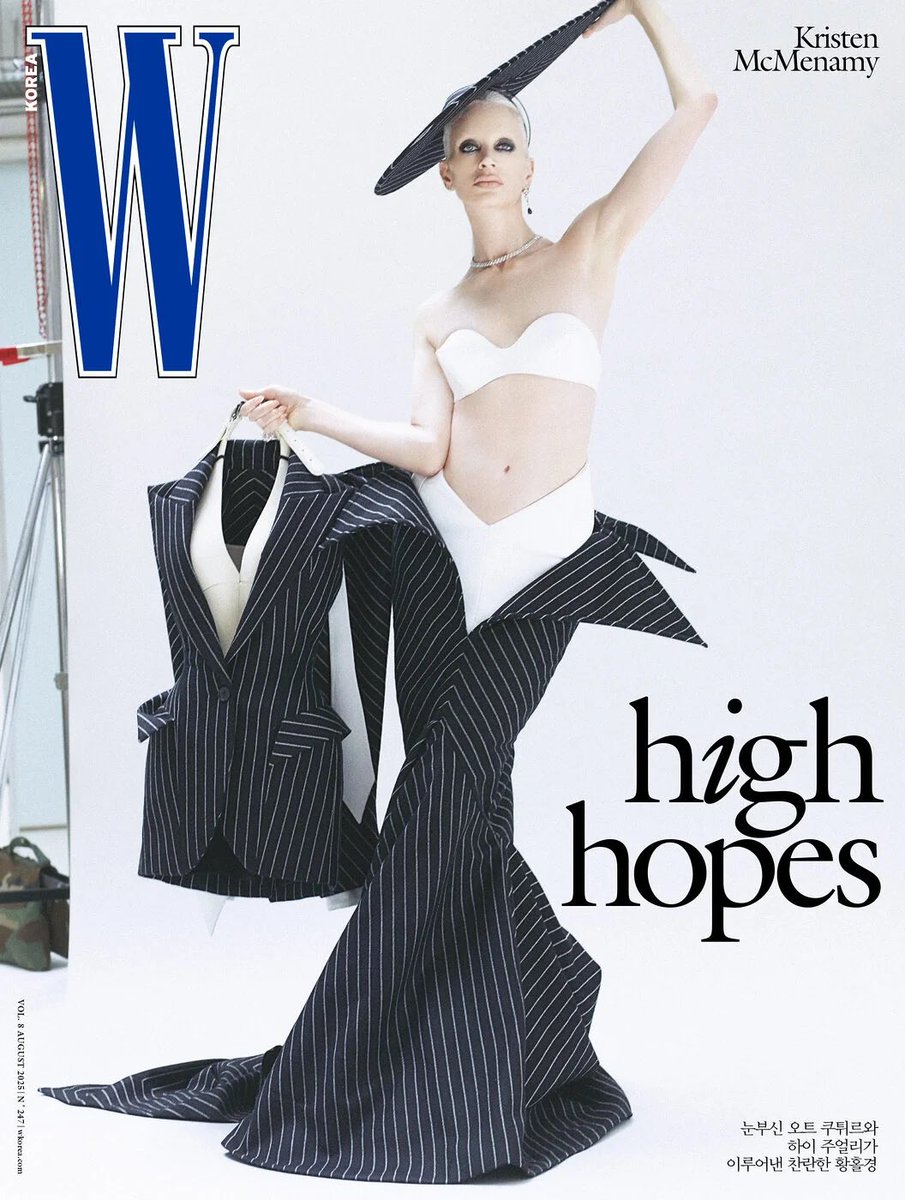 jacquemusx's tweet image. The devil moves fast, but W Korea moves faster: it’s only days after Couture week and they already have Kristen McMenamy on their cover in the most wanted pieces!!!