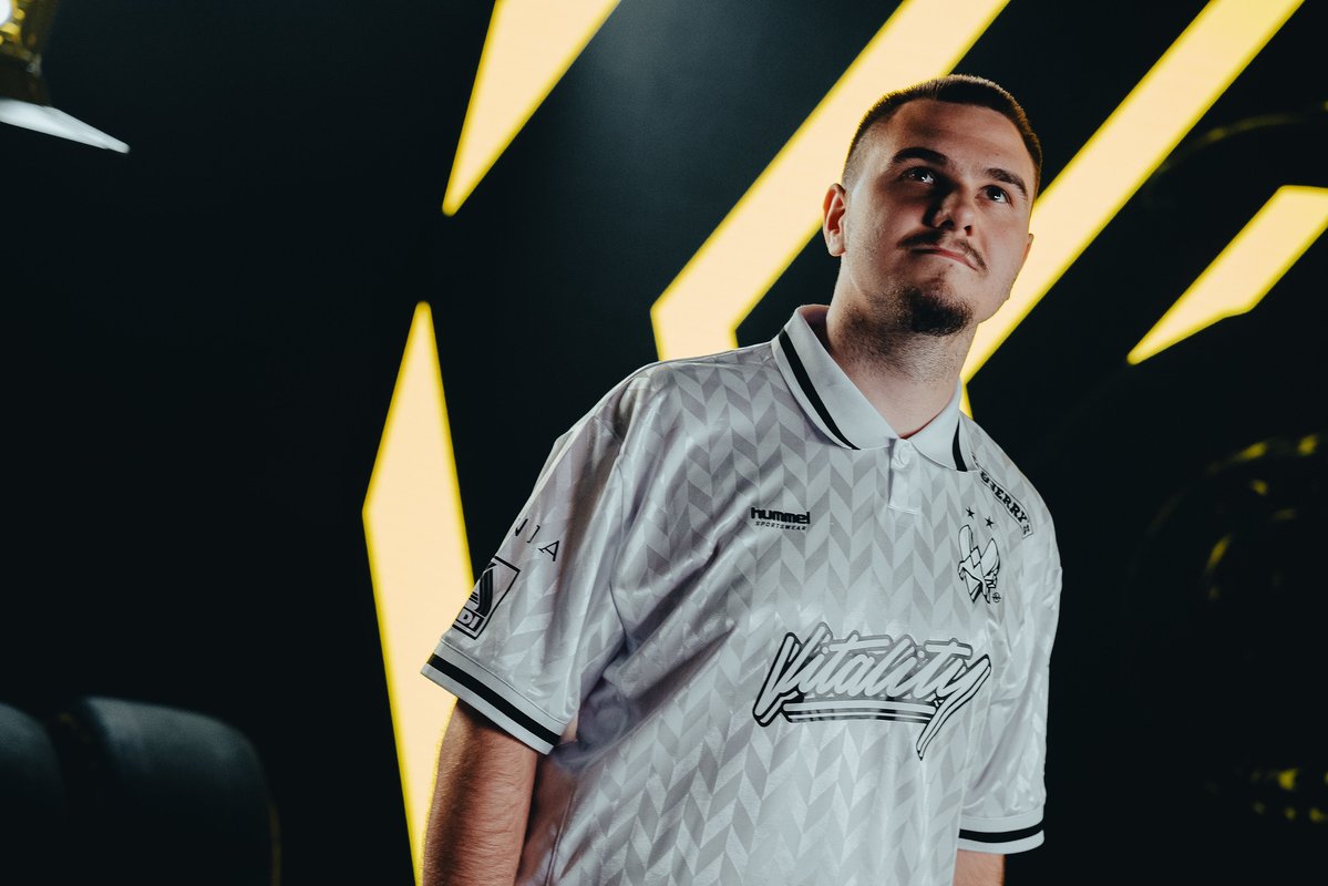 gcindisguise's tweet image. how do we think nip are going to do in the lcq now that they have replaced itachi with radosin ⁉️
