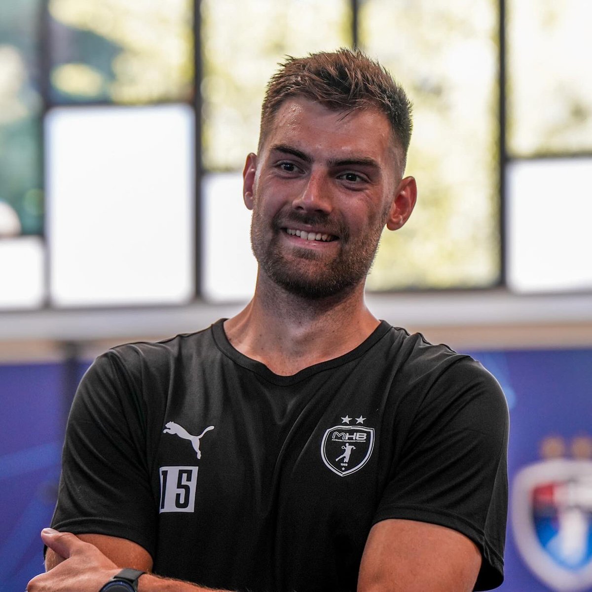 Jour de reprise… 𝐚𝐯𝐞𝐜 𝐥𝐞 𝐬𝐦𝐢𝐥𝐞 ✌🏼️😄

Au programme : Premiers tests médicaux 🏥 et présentation de #OdyséeMHB 🔱
