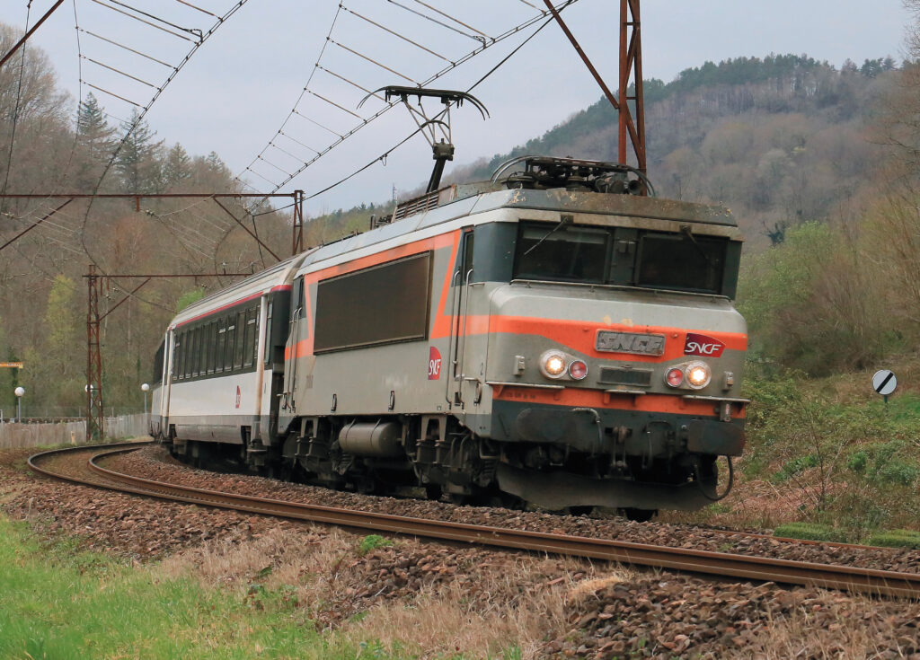 Mouvements du matériel moteur SNCF de janvier à avril 2025 ▶️ ow.ly/paTf106g6b5