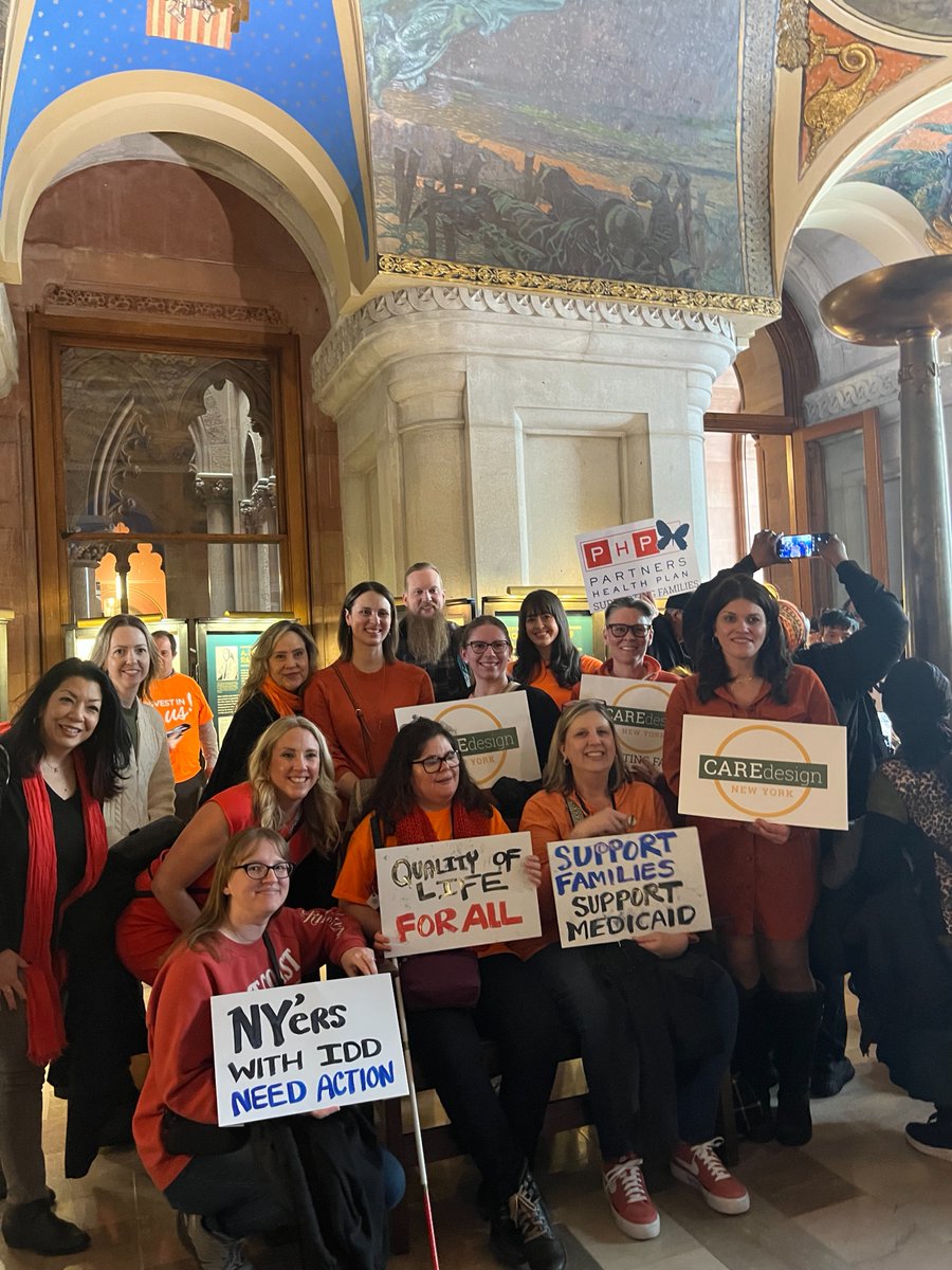 NYDisabilityAdv's tweet image. #ThrowbackThursday!
We're looking back on how we made our voices heard. From NYDA's rallies at the Capitol to the Rally in the Valley and many other ways, the I/DD community came out loud and proud!
#DisabilityAdvocacy