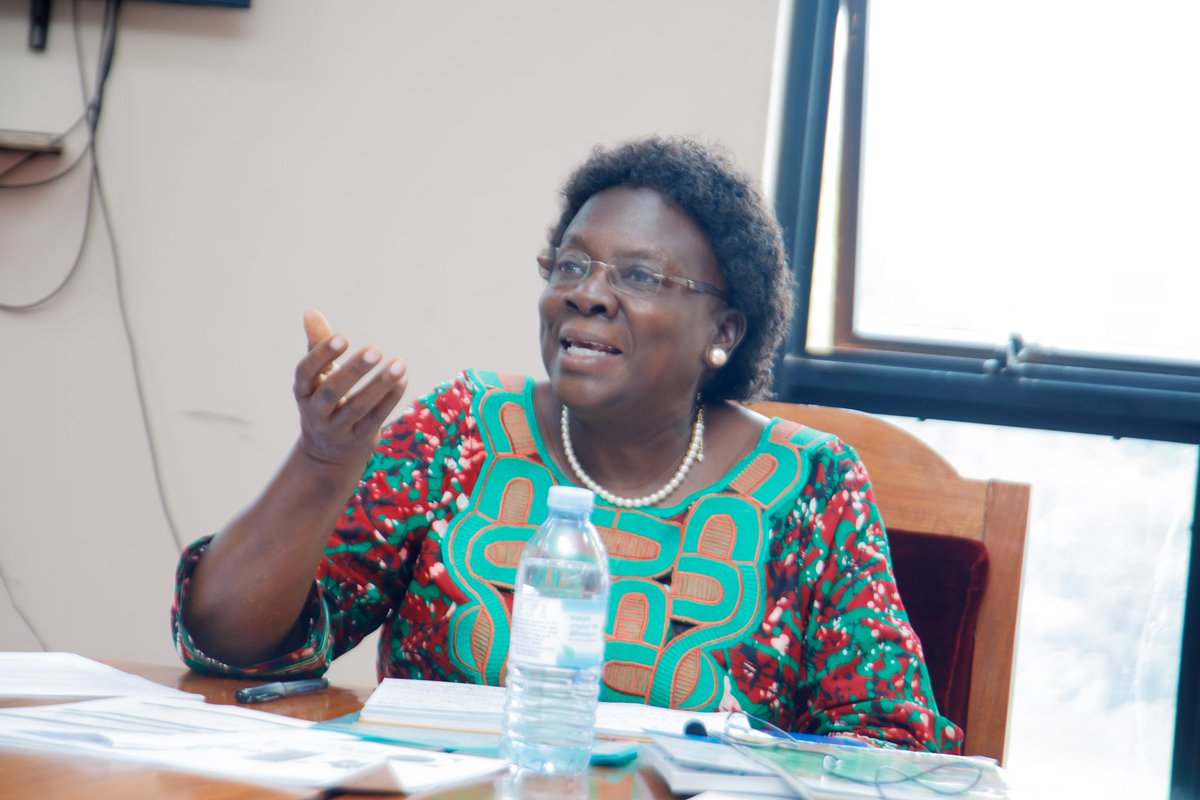meaca_ug's tweet image. Grassroots voices met policy minds at @meaca_ug as @CAREUganda led representatives from 4 regions of Uganda to discuss cross-border trade & gender challenges. PS Mwanje pledged action & collaboration. Real inclusion begins here. meaca.go.ug/grassroots-voi…