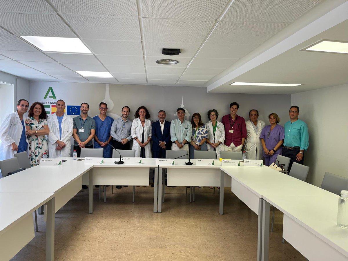 CorazonHuvr (@corazonhuvr) on Twitter photo Hemos disfrutado con la renovación de la jefatura de cirugia cardiovascular, ENHORABUENA <a href="/jmborregod/">Jose Miguel Borrego</a>. Orgullosos <a href="/niemed21/">Nieves Romero</a> <a href="/pepp183/">jose diaz</a> <a href="/Cav70Va/">Cristina Aparcero</a> <a href="/HospitalUVRocio/">HospitalUVRocio</a> Hemos disfrutado con la renovación de la jefatura de cirugia cardiovascular, ENHORABUENA <a href="/jmborregod/">Jose Miguel Borrego</a>. Orgullosos <a href="/niemed21/">Nieves Romero</a> <a href="/pepp183/">jose diaz</a> <a href="/Cav70Va/">Cristina Aparcero</a> <a href="/HospitalUVRocio/">HospitalUVRocio</a>