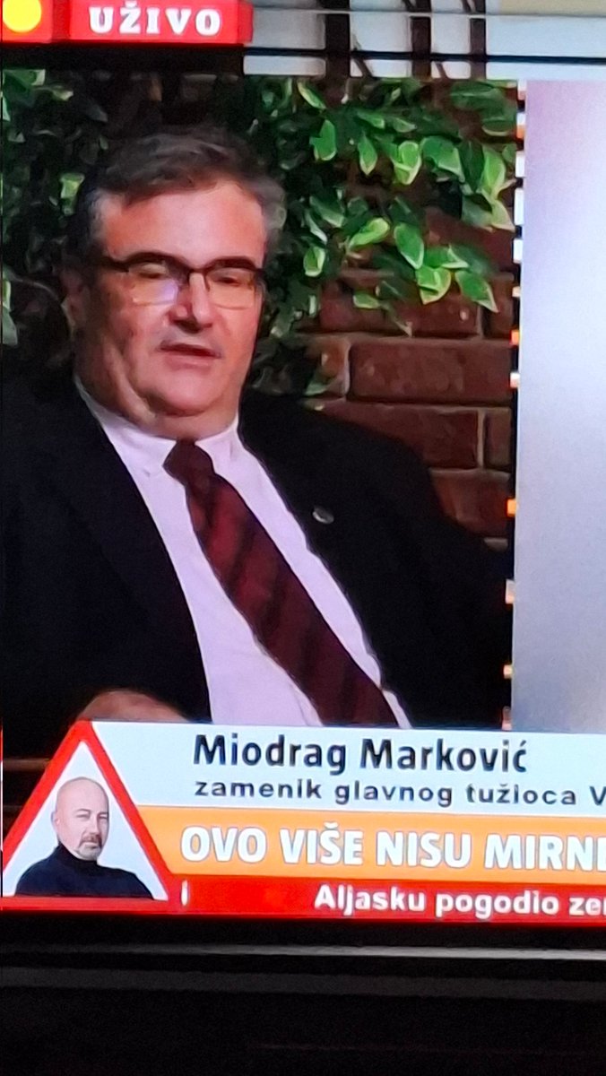 Janko Baljak (@jankobaljak) on Twitter photo Svakodnevni gost Informer televizije i učesnik u režimskoj propagandi koja govori o teroristima.
Baš on opstruirao je postupak protiv napadača na studente FDU <a href="/sviublokade_fdu/">FDU u blokadi</a>
Sramne uslovne kazne uprkos zahtevima da im se sudi kao organizovanoj SNS kriminalnoj grupi. Svakodnevni gost Informer televizije i učesnik u režimskoj propagandi koja govori o teroristima.
Baš on opstruirao je postupak protiv napadača na studente FDU <a href="/sviublokade_fdu/">FDU u blokadi</a>
Sramne uslovne kazne uprkos zahtevima da im se sudi kao organizovanoj SNS kriminalnoj grupi.