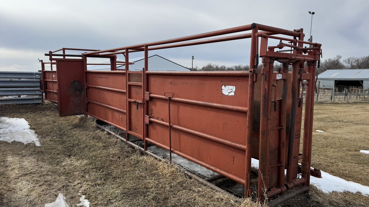 SteffesGroup's tweet image. Calling all cattle and livestock producers! The Neva Simmentals Livestock Equipment Auction is for you! Items are located in Kensal, ND. Bid on trailers, chutes, feeders, windbreaks, and more. Click for full auction details and descriptions. Be the last to bid on July 23rd!…