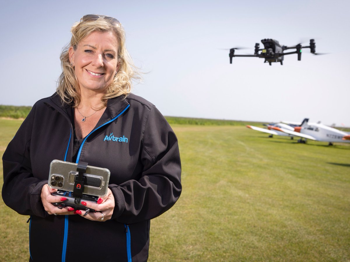ZagDaily's tweet image. In #16 of Zag’s Radar series, Avtrain CEO and Founder Julie Garland explains the evolution of drone regulation and why Ireland serves as the perfect launchpad for the next era of advanced air mobility.
#AAM #ZagAir
Read more: zagdaily.com/zag-air/avtrai…