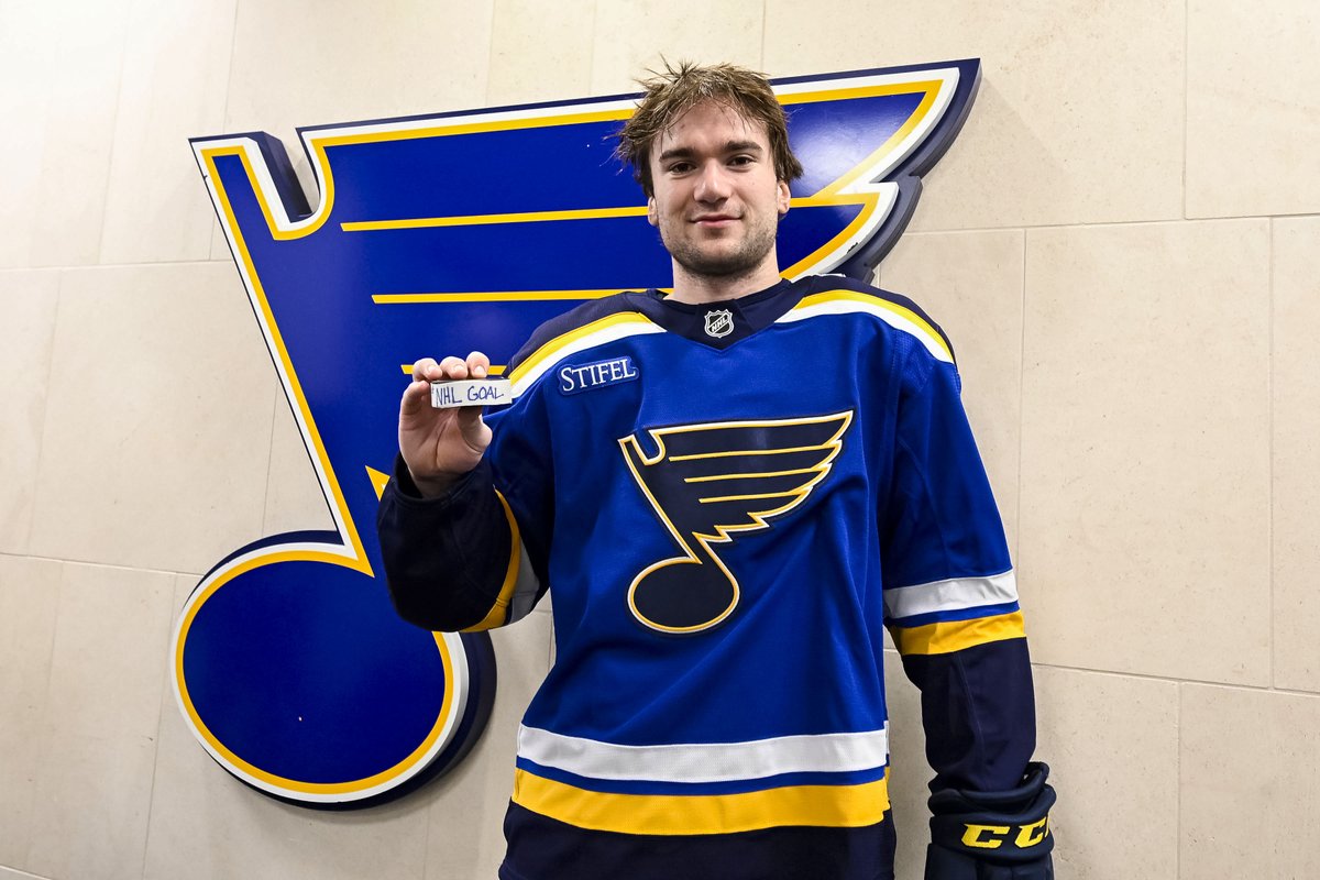 StLouisBlues's tweet image. Don't mind us, just thinking about Jimmy Snuggerud's first goal during #NHLYoungStarsWeek 🔥 #stlblues