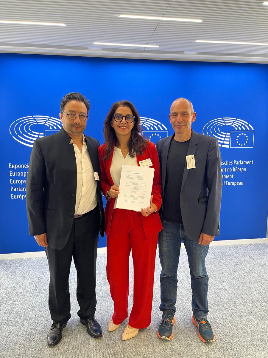 JURDIasso's tweet image. ⚖️🇪🇺 En cette journée mondiale de la Justice internationale, JURDI a déposé un recours en carence contre la Commission européenne et le Conseil de l'Union européenne, en raison de leur inaction coupable face aux crimes commis par Israël à Gaza.