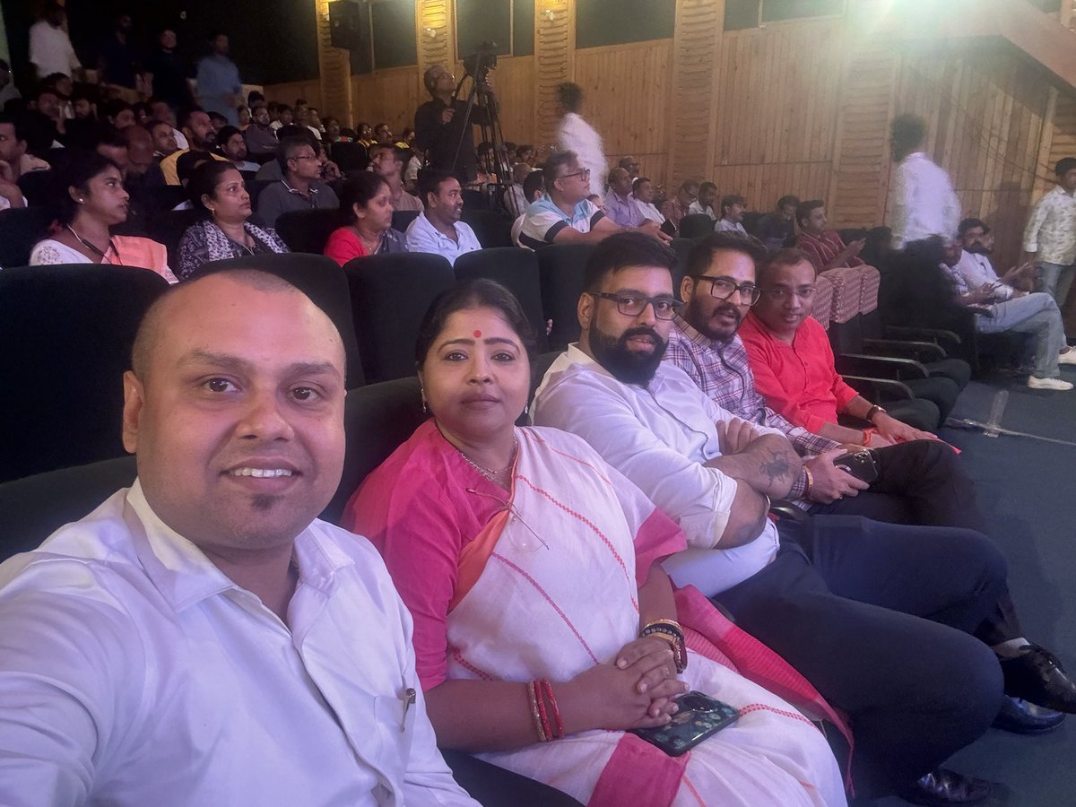 Koustav Bagchi - Official (@koustavcp) on Twitter photo āĻāĻāĻžāĻŽā§ ā§¯āĻ āĻāĻāϏā§āĻ āĻ
āĻāϝāĻŧāĻžāϰ āĻŦāĻžāĻŦāĻž āĻ āĻŽāĻžāϝāĻŧā§āϰ āĻāĻšā§āĻŦāĻžāύ⧠'āύāĻŦāĻžāύā§āύ āĻāϞā§' āĻāĻĒāϞāĻā§āώā§āϝ⧠āĻĒā§āϰāϏā§āϤā§āϤāĻŋ āϏāĻāĻžāĨ¤
<a href="/SuvenduWB/">Suvendu Adhikari</a>
#āĻĻāĻĢāĻžāĻāĻāĻĻāĻžāĻŦāĻŋāĻāĻāĻŽā§āĻā§āϝāĻŽāύā§āϤā§āϰā§āϰāĻĒāĻĻāϤā§āϝāĻžāĻ
#Abhaya #NabannaCholo #HirokRaniByeBye #SoibeNaAarBangla āĻāĻāĻžāĻŽā§ ā§¯āĻ āĻāĻāϏā§āĻ āĻ
āĻāϝāĻŧāĻžāϰ āĻŦāĻžāĻŦāĻž āĻ āĻŽāĻžāϝāĻŧā§āϰ āĻāĻšā§āĻŦāĻžāύ⧠'āύāĻŦāĻžāύā§āύ āĻāϞā§' āĻāĻĒāϞāĻā§āώā§āϝ⧠āĻĒā§āϰāϏā§āϤā§āϤāĻŋ āϏāĻāĻžāĨ¤
<a href="/SuvenduWB/">Suvendu Adhikari</a>
#āĻĻāĻĢāĻžāĻāĻāĻĻāĻžāĻŦāĻŋāĻāĻāĻŽā§āĻā§āϝāĻŽāύā§āϤā§āϰā§āϰāĻĒāĻĻāϤā§āϝāĻžāĻ
#Abhaya #NabannaCholo #HirokRaniByeBye #SoibeNaAarBangla