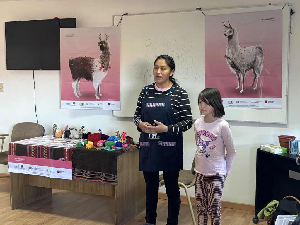 🦙👧👦 Vacaciones entretenidas en San Pedro de Atacama: niños y niñas aprendieron sobre arqueología experimental y tradiciones andinas en el IIAM 🌿🔨
📅 Próxima jornada: lunes 21 julio
ℹ️ Detalles 👉 iiam.ucn.cl/contenido-noti…