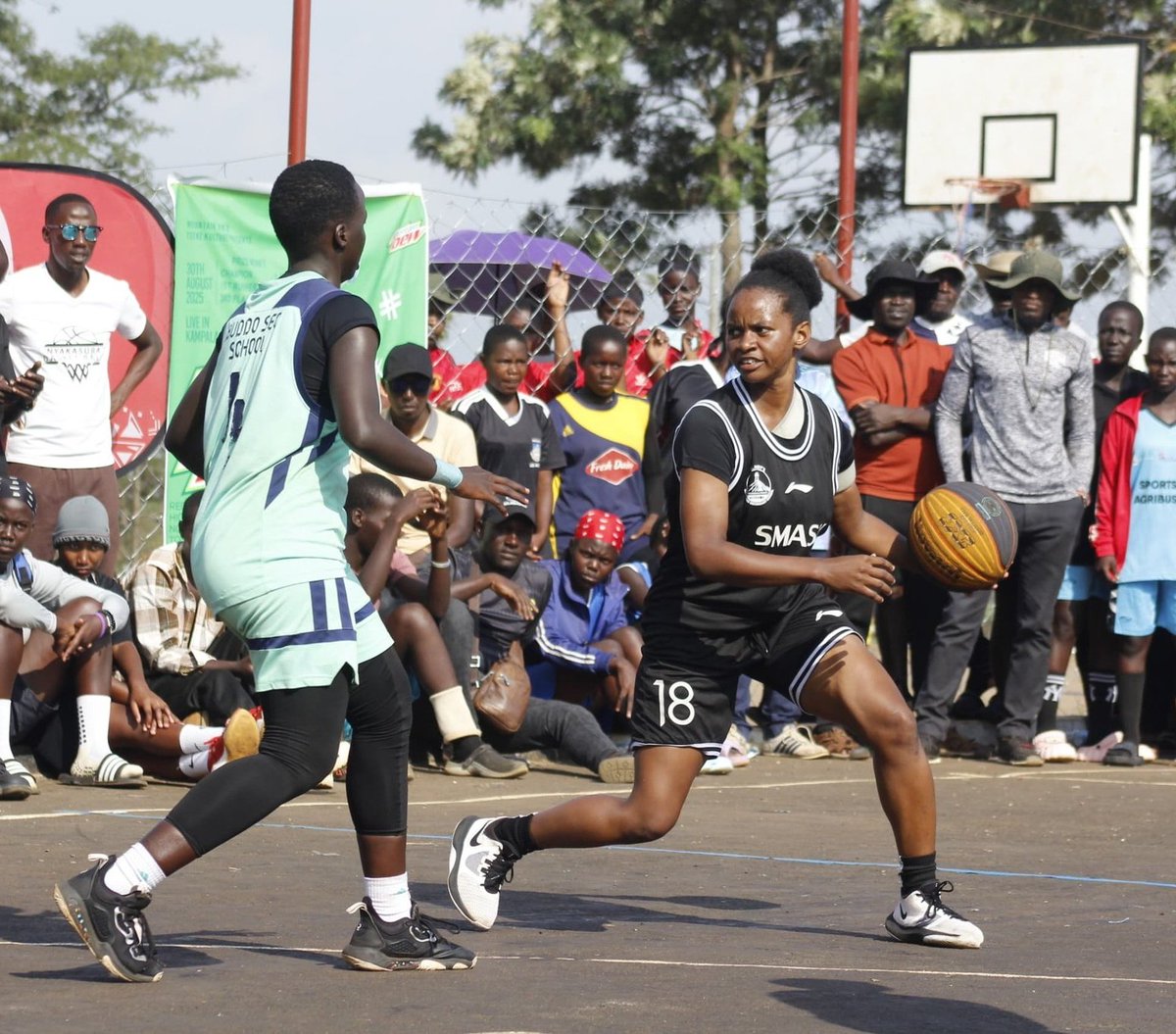 SMASK_School's tweet image. USSSA Ball Games II Updates:

🏀 Our U16 Basketball Girls were crowned champions after beating Nabisunsa Girls 60-03. 🏆🥇 
🏀 The 3x3 Girls Basketball team set up a final with St. Noah Girls after beating Buddo SS in the Semis.
⚽ Our U14 boys marched to the finals after spot…