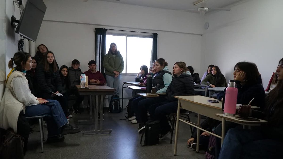 EXPO FUTURO JOVEN 2025

Stands ✅ Charlas ✅ Experiencias ✅

Gracias a todas las instituciones, universidades, profesionales y empresas que se sumaron 🙌