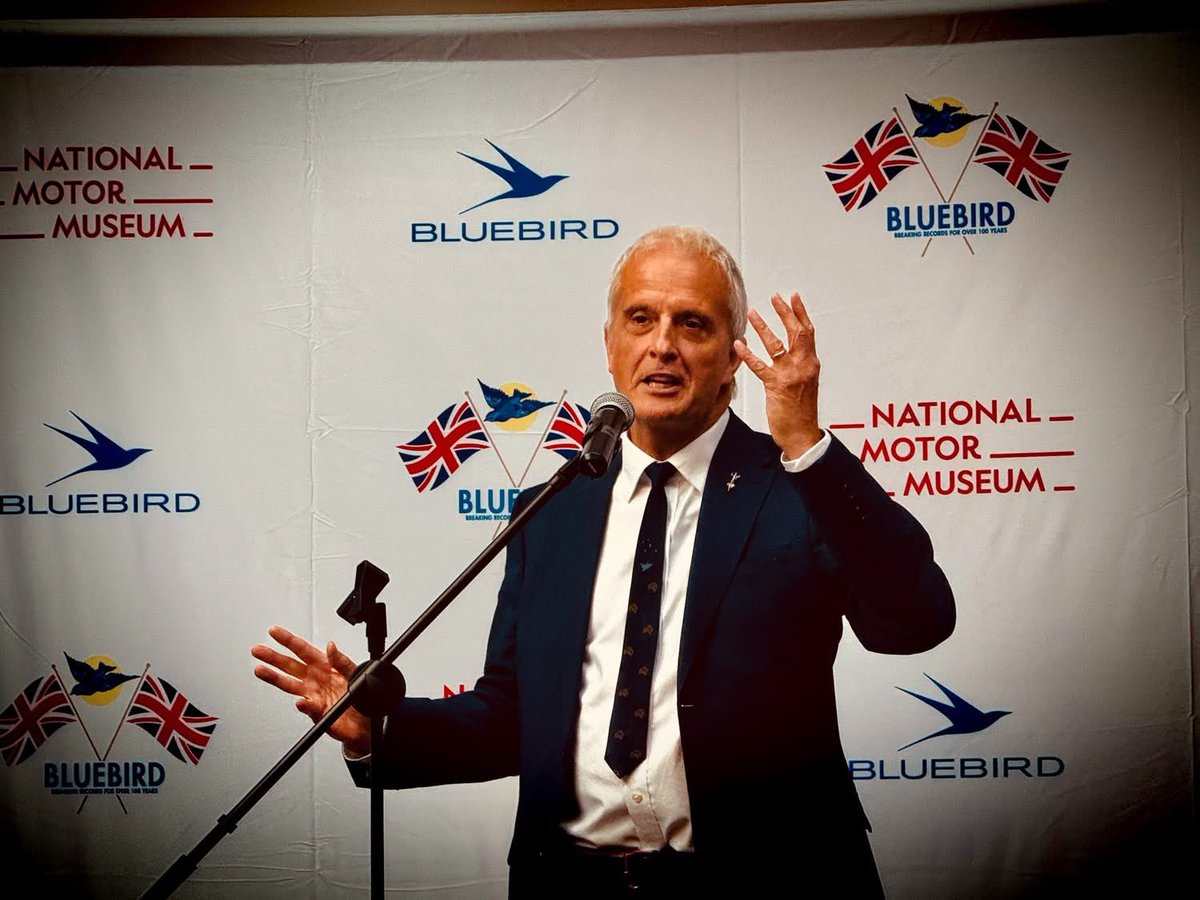 Last night was a great success with lots of money raised for the Beaulieu National Motor Museum charity. Such a fun lovely evening. Thank you <a href="/bluebirdrstrnt/">bluebirdrestaurant</a> for putting on a fab evening