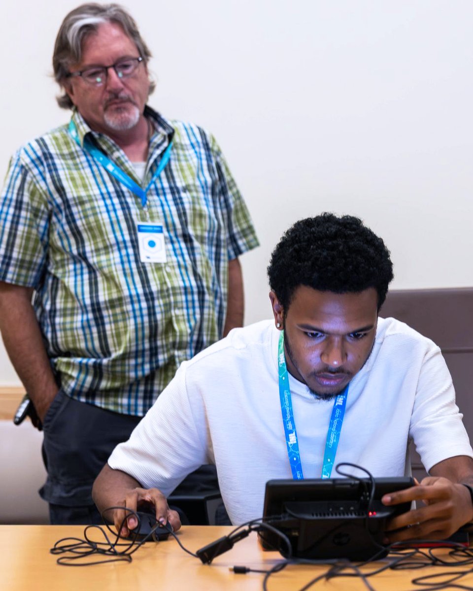 INL's tweet image. We recently hosted our first-ever #ProfessionalDevelopment workshop for teachers @INL. 🙌📚⚡
The workshop offered hands-on activities & valuable resources designed to enhance teaching & spark students’ interest in pursuing #STEM education & careers.
🔗inl.gov/inl-initiative…