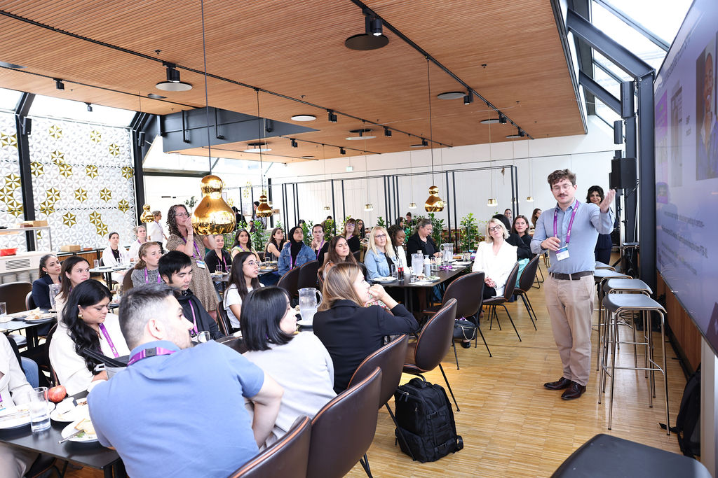IEEEembs's tweet image. The Women in Biomedical Engineering Networking Lunch (WiBME) at EMBC 2025 was a hit! 🚀
This special event provided attendees with the opportunity to connect with peers and receive an exclusive first look at the AI-powered mentorship chatbot co-developed by SAC and WiEMB.