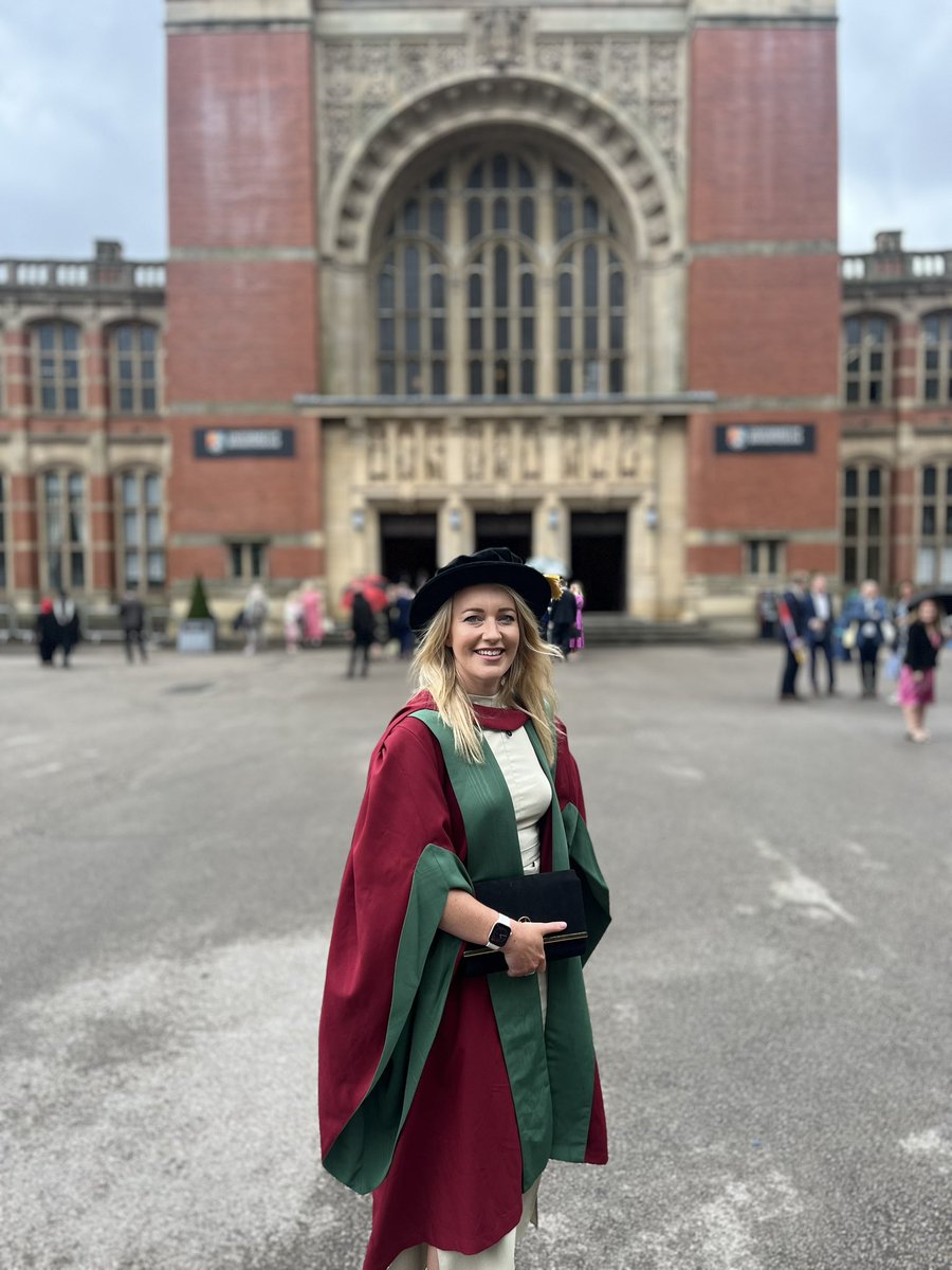 Today, nearly 6 years after I passed my Viva, I attended my graduation for my PhD. 

I couldn’t be more grateful to everyone who made it happen at the uni, but also to have my family by my side. 

This one is for old lady Laura to hopefully one day look back on proudly.