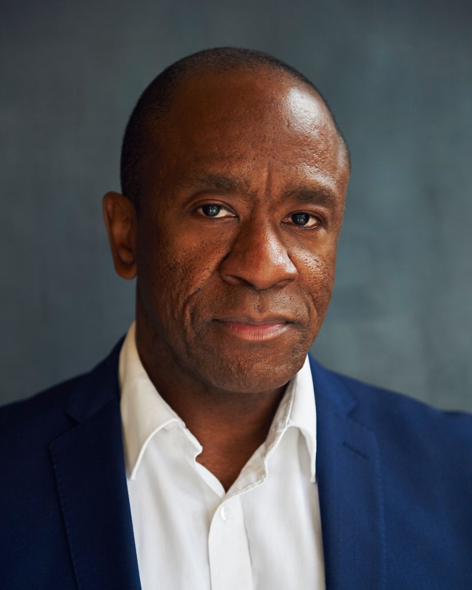 TCMbada's tweet image. If anybody has ever watched  &quot; Gangs of London&quot; on Prime, this guy grew up in Zimbabwe  and did many comedy skits during the breakfast show on Radio 3 in the late 90s to early 2000s. Wiina Msamati. He plays the character Ed Dumani on the show.

x.com/teemadzika/sta…