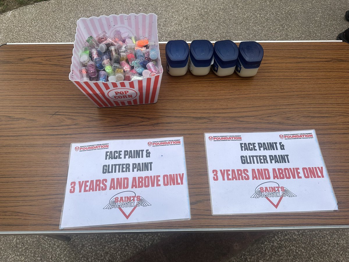 CommunitySaints's tweet image. 🙌 Our Fanzone is open ahead of kick off this evening!
Come and get involved in some pre-game activities! 😁
#Saintsandproud | @Saints1890