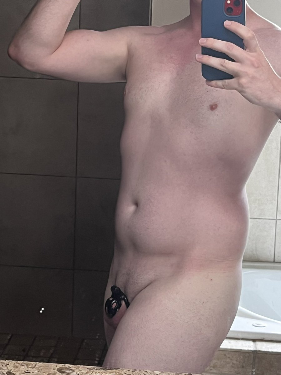 MarcoSuited tweet media