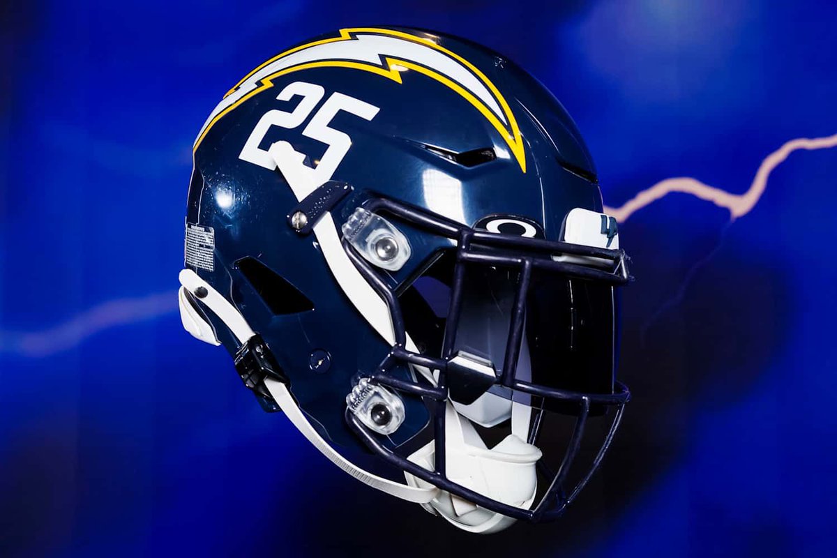 HelmetStalker's tweet image. The Los Angeles Chargers have unveiled their ‘Super Chargers’ alternate uniform
The alternate helmet will feature a navy-blue shell and facemask along with their usual helmet decal in gold/navy/white and the player’s number in white.