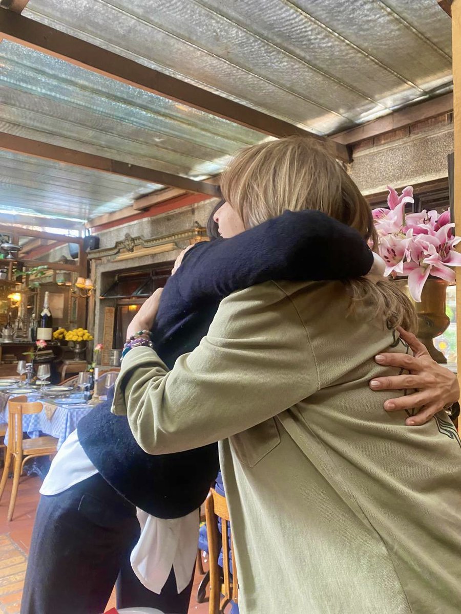 Susana Muhamad (@susanamuhamad) on Twitter photo ¡Juntas somos más fuertes!💜 Con la compañera <a href="/angelamrobledo/">Ángela María Robledo</a> estamos listas para sumar el poder de las mujeres en la lucha por el primer gobierno feminista de la historia de Colombia. Creemos en la necesidad de una unidad femenina para construir un país con, por y para nosotras. ¡Juntas somos más fuertes!💜 Con la compañera <a href="/angelamrobledo/">Ángela María Robledo</a> estamos listas para sumar el poder de las mujeres en la lucha por el primer gobierno feminista de la historia de Colombia. Creemos en la necesidad de una unidad femenina para construir un país con, por y para nosotras.