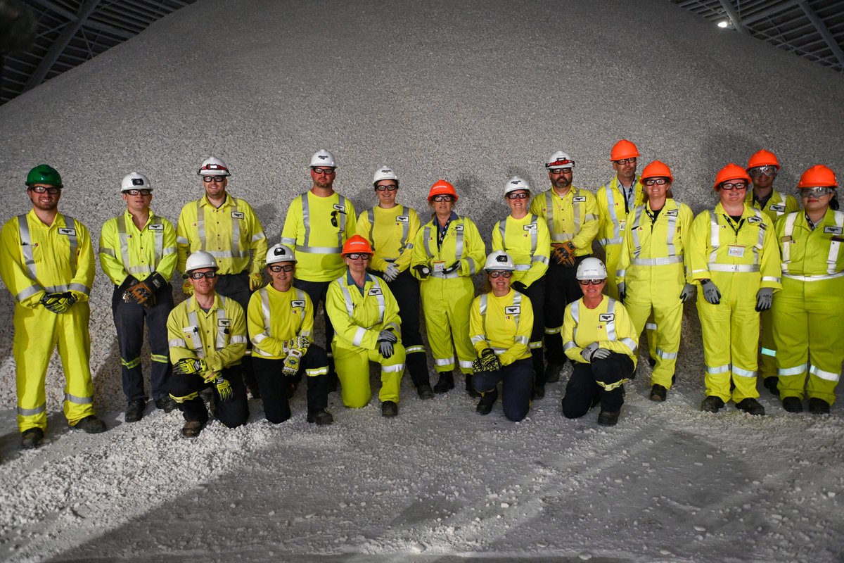 PremierScottMoe's tweet image. Yesterday, Minister of Energy and Resources, Colleen Young was in Belle Plaine alongside representatives from the Saskatchewan Mining Association and Mosaic to recognize how Saskatchewan’s mining sector is forging Canada’s path to become a global energy superpower.
We’re…