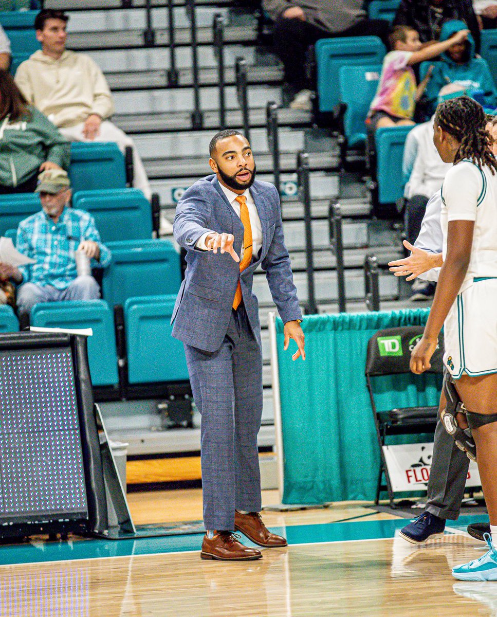 Coastal Women’s Basketball (@coastalwbb) on Twitter photo Happy birthday to Assistant Coach Darius Carter! Happy birthday to Assistant Coach Darius Carter!