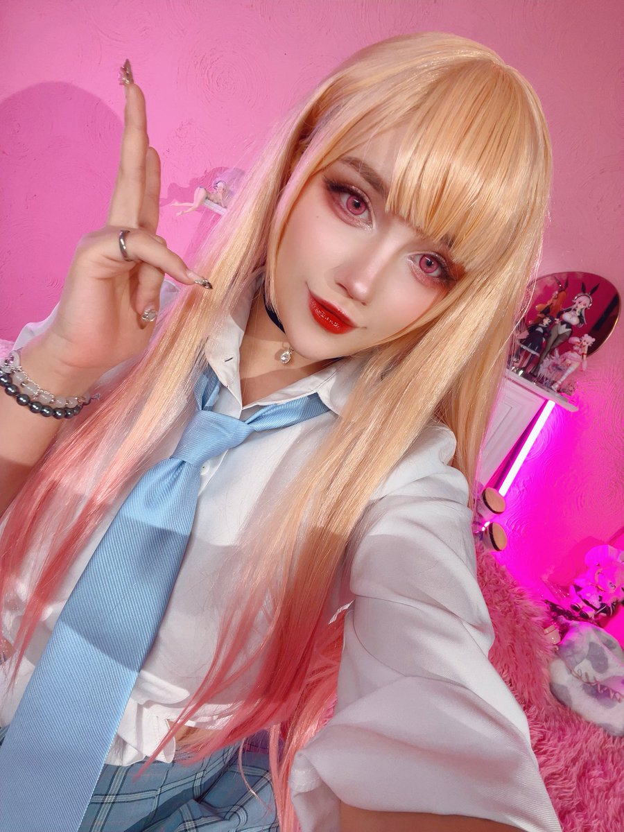 Your local otaku gf 💖

Kitagawa Marin from Sono Bisque Doll