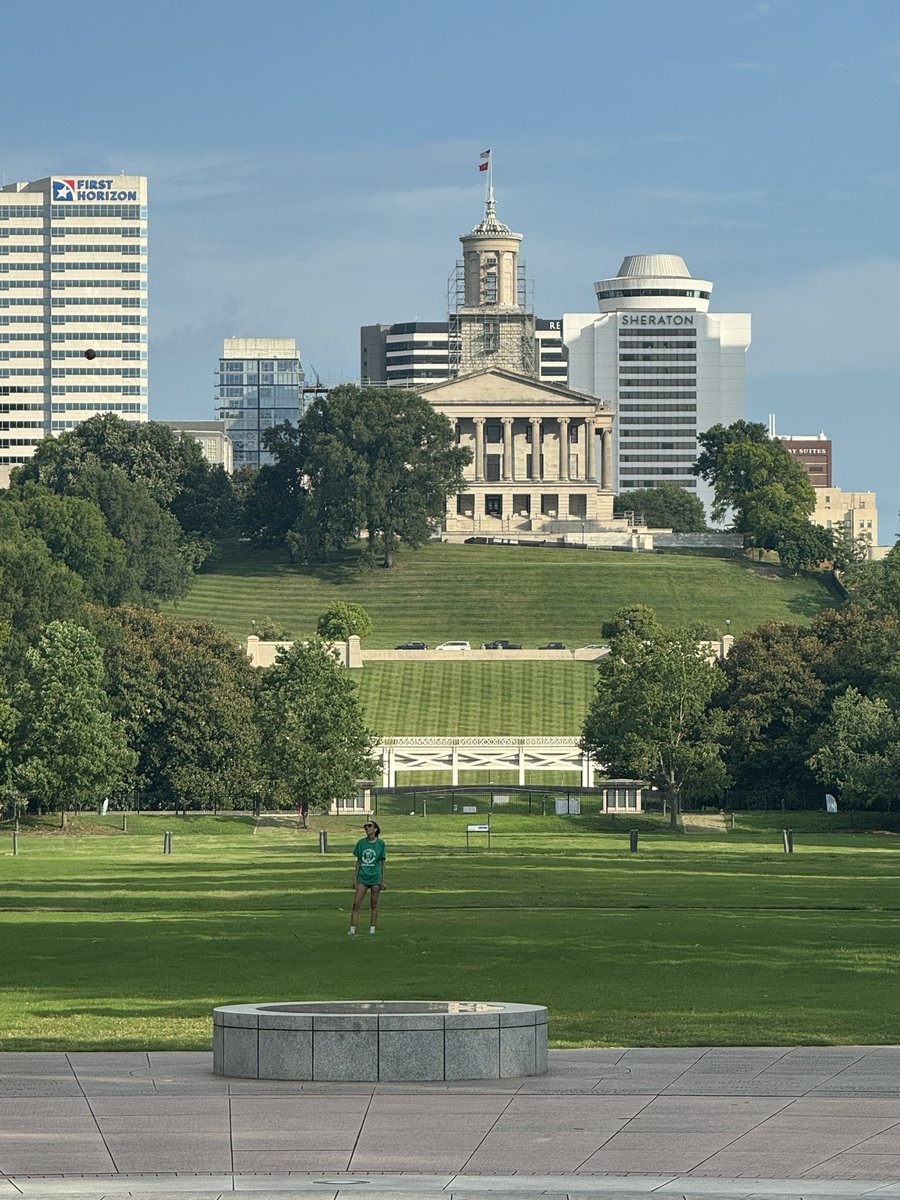mtlawton's tweet image. Scenes from my recent road trip to Nashville and Aspen…