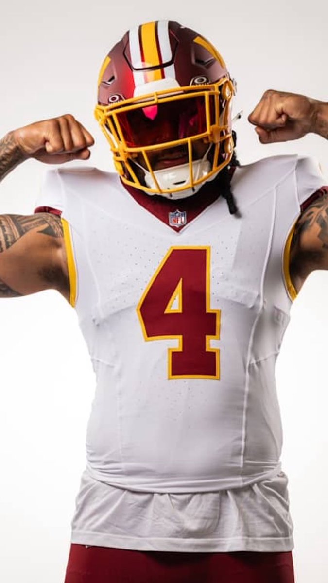 HelmetStalker's tweet image. The Washington Commanders recently unveiled their ‘Super Bowl Era’ alternate uniform.
The alternate helmet will feature their typical satin-burgundy shell with a gold facemask, team logo and a white and gold stripe.