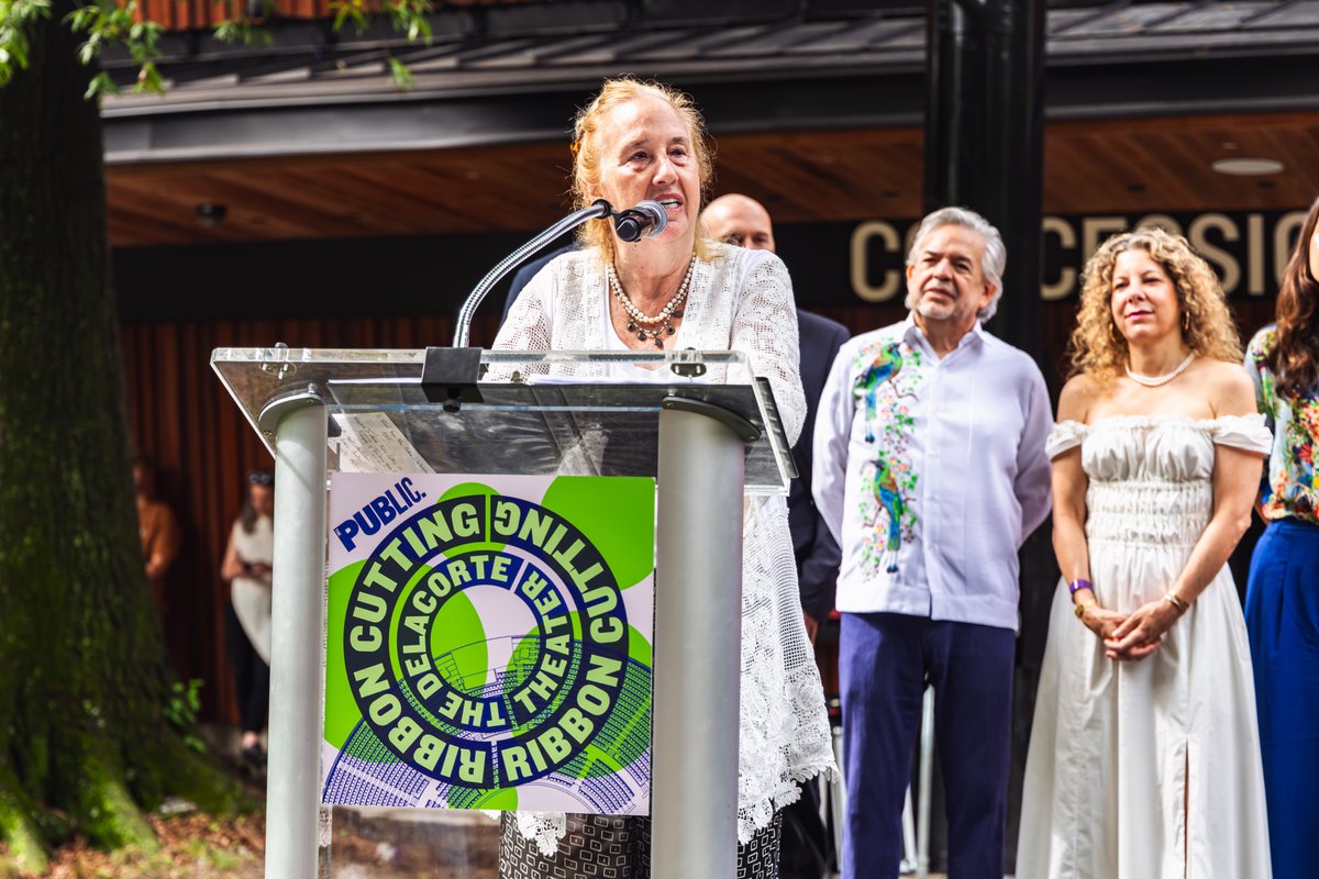 galeabrewer's tweet image. I had such an amazing time Tuesday at the reopening of the Delacorte Theater, joined by many friends throughout the community! Shakespeare in the Park is a cornerstone of NYC’s cultural life, and I’m proud to support its next chapter!
Thank you @PublicTheaterNY!