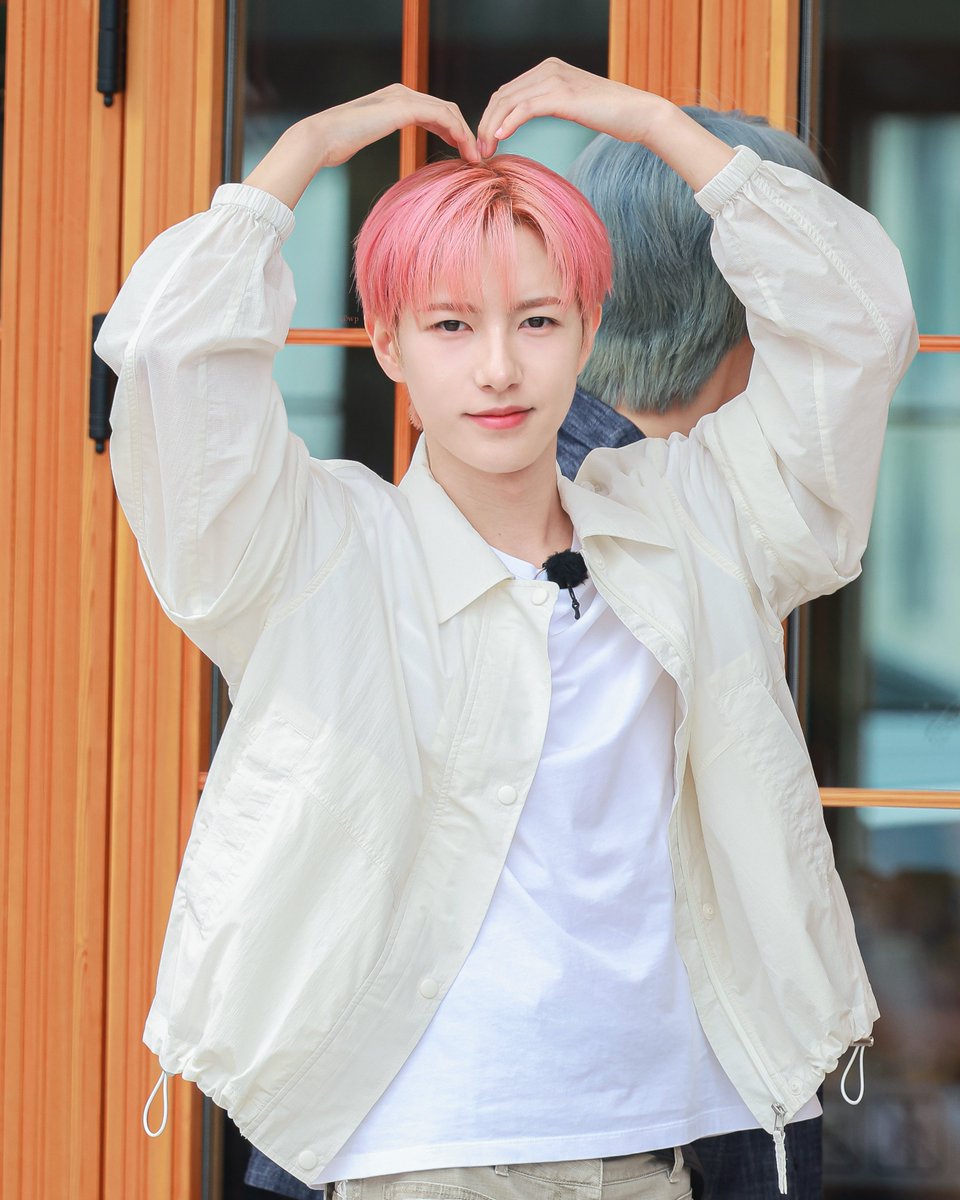 【FIELDMANUAL】 BANDANA HOODY lightgrey ★NCT Renjun着用★ wp on X: