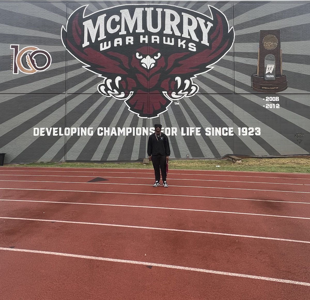 JayโMion Dugas (@jaymiondugas) on Twitter photo #AGTG After a great camp and conversation with <a href="/IamCoachWash/">Correy Washington</a> I am extremely honored and blessed to receive my very 1st offer from <a href="/McMURRYFOOTBALL/">McMURRY FOOTBALL</a> โผ๏ธ Thanks to <a href="/CoachNealMcM/">JORDAN NEAL</a> and <a href="/CoachMNewby/">Matthew Newby</a> for treating my family and I like family!๐ซก ๐ฆ
<a href="/CoachTFreeman/">CoachFree๐</a> <a href="/T_Massey13/">Tyler Massey</a> <a href="/TheWacoFB/">Waco High Lion Football</a> #AGTG After a great camp and conversation with <a href="/IamCoachWash/">Correy Washington</a> I am extremely honored and blessed to receive my very 1st offer from <a href="/McMURRYFOOTBALL/">McMURRY FOOTBALL</a> โผ๏ธ Thanks to <a href="/CoachNealMcM/">JORDAN NEAL</a> and <a href="/CoachMNewby/">Matthew Newby</a> for treating my family and I like family!๐ซก ๐ฆ
<a href="/CoachTFreeman/">CoachFree๐</a> <a href="/T_Massey13/">Tyler Massey</a> <a href="/TheWacoFB/">Waco High Lion Football</a>