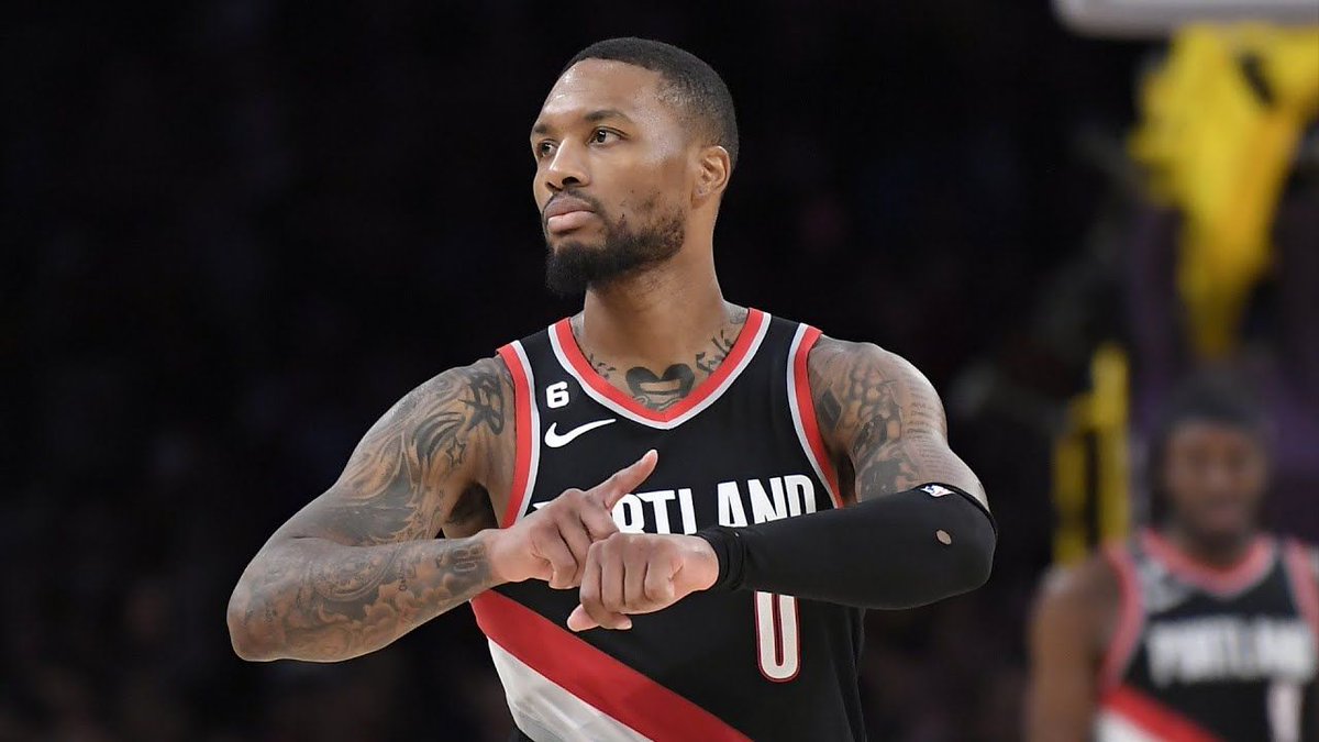 Damian Lillard Goes Back to the Blazers! youtube.com/watch?v=VGrwUM…