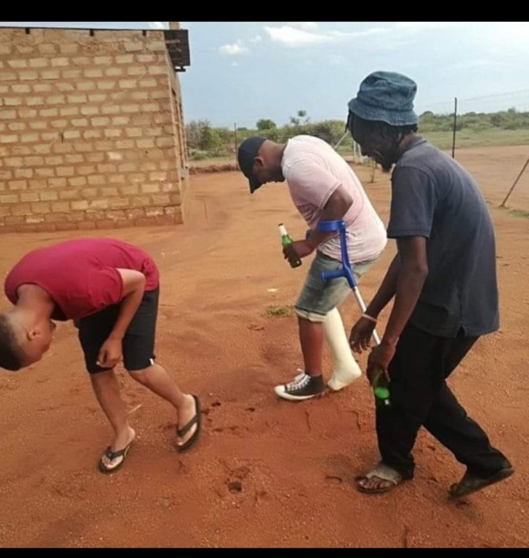 SaneleManzini4's tweet image. This was the worst penalty shootout I've seen in my life Yho