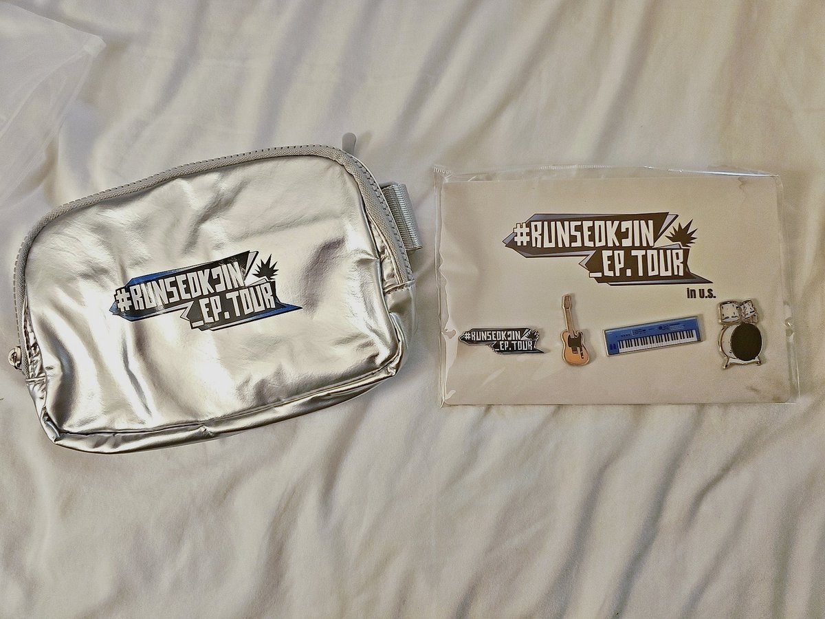 jinniesarchives's tweet photo. VIP GIFTS AND LANYARD FOR THE RUNSEOKJIN_EP.TOUR IN ANAHEIM😍 https://t.co/O3kNPB10gO