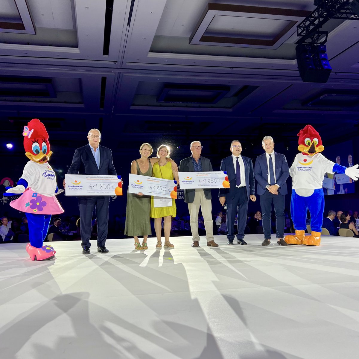 ¡125.550 Gracias!✨ Ha sido una 14ª Edición de la Cena Solidaria de Fundación PortAventura inolvidable y llena de solidaridad, con récord en recaudación, en beneficio de las entidades Fundació La Muntanyeta, Fundació Enriqueta Villavecchia y el proyecto PortAventura Dreams 🙌