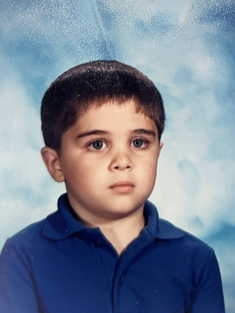 mattgaetz4head's tweet image. #tbt I found my kindergarten photo. They told me to smile and I said F that 🤣.