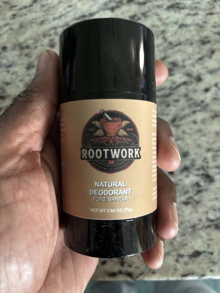 Rootwork Jones got me. 😂 

I had to try it. It is the best deodorant I’ve ever used. 

This Alabama heat is brutal &amp; my previous fave, Arm &amp; Hammer, just can’t hang. Well done, ⁦<a href="/tariqnasheed/">Tariq Nasheed 🇺🇸</a>⁩!