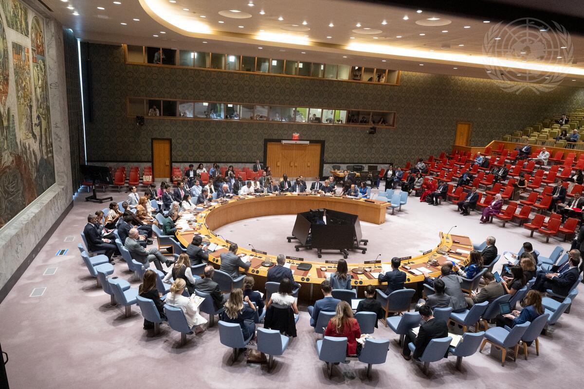 RussiaUN's tweet image. #Nebenzia: The path to sustainable normalization in #Syria lies through an inclusive, Syrian-led and Syrian-owned dialogue in line with UNSC res. 2254 and through strengthening national reconciliation with the genuine participation of all political, ethnic and religious groups.
