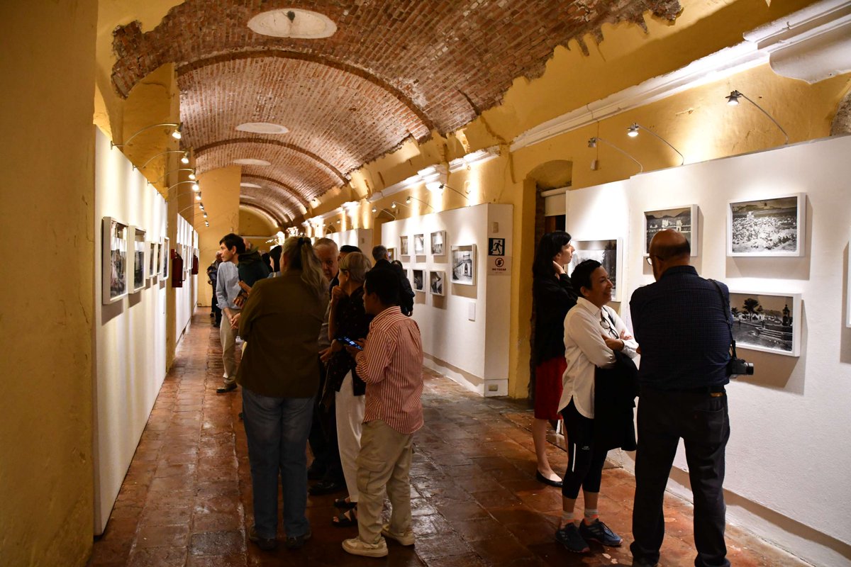 Nuestra embajadora Juliana Correa acompañó a la embajadora de <a href="/EmbajadaEspGTA/">Embajada de España en Guatemala</a>, María Clara Girbau Ronda, en la recepción inaugural que presenta las primeras fotografías de Guatemala 🇬🇹 tomadas por Muybridge en 1875 🏛️✨
@cfceantigua <a href="/CIRMAGUATEMALA/">CIRMA</a>