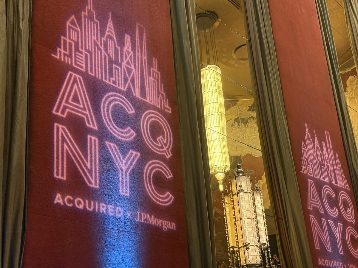 CGauzer's tweet photo. Acquired delivered — an outstanding live show at Radio City Music Hall, followed by an encore event at the NYSE. https://t.co/TQqjWDVhia