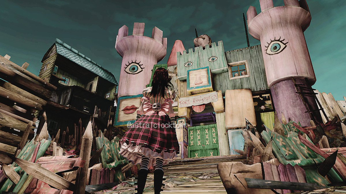 astralclocktowr's tweet image. the dollhouse — alice: madness returns