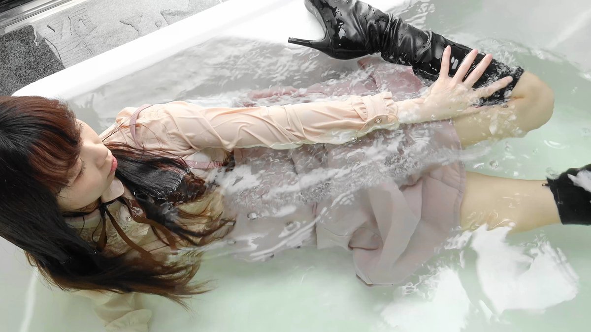 GAGON (@fetish_factory) on Twitter photo Good morning!
I hope today is a good day for everyone!
#wetlook #slime #messy #wam
gagon.com Good morning!
I hope today is a good day for everyone!
#wetlook #slime #messy #wam
gagon.com