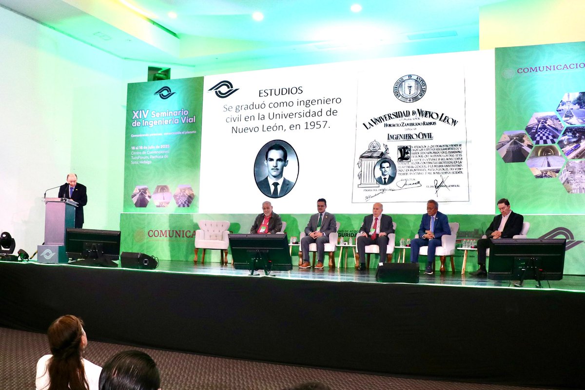 AMIVTACmx's tweet photo. En el #XIVSeminarioVial abordamos los grandes retos de la movilidad sostenible, el diseño universal y la seguridad vial desde la tecnología y la legislación.
Trabajamos por un futuro con infraestructura más segura, incluyente y eficiente.
#AMIVTAC https://t.co/8ilHHhbJxa