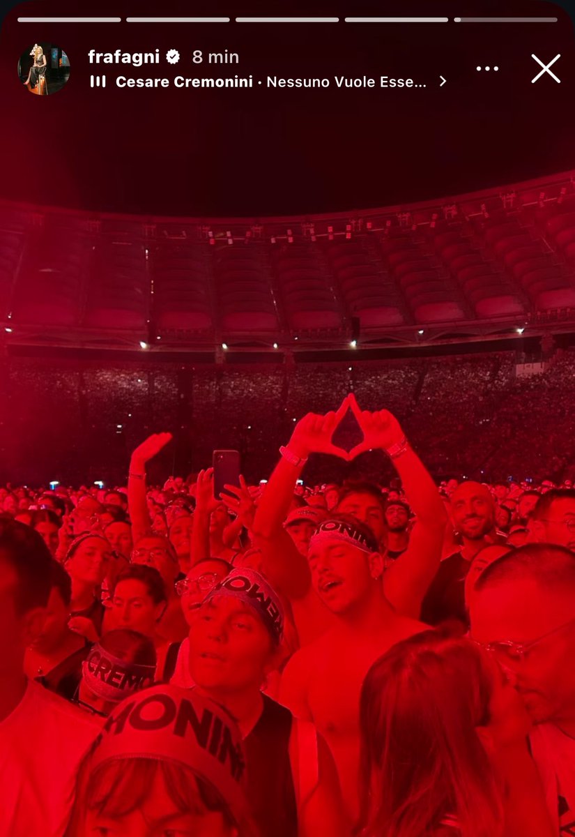 Quellaetero's tweet photo. FINALMENTE IL COMING OUT DI FRA FAGNI! https://t.co/Ep3yDxrAra