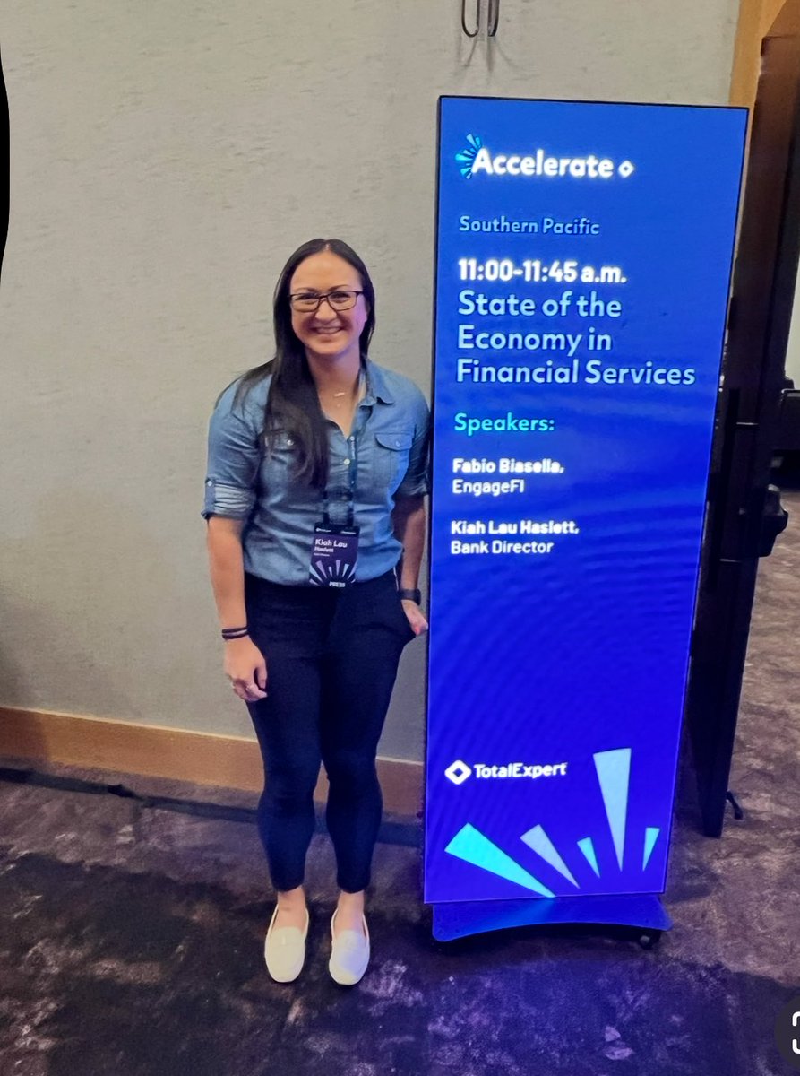 Kiah Lau Haslett is a bank reporter (she/her) tweet media