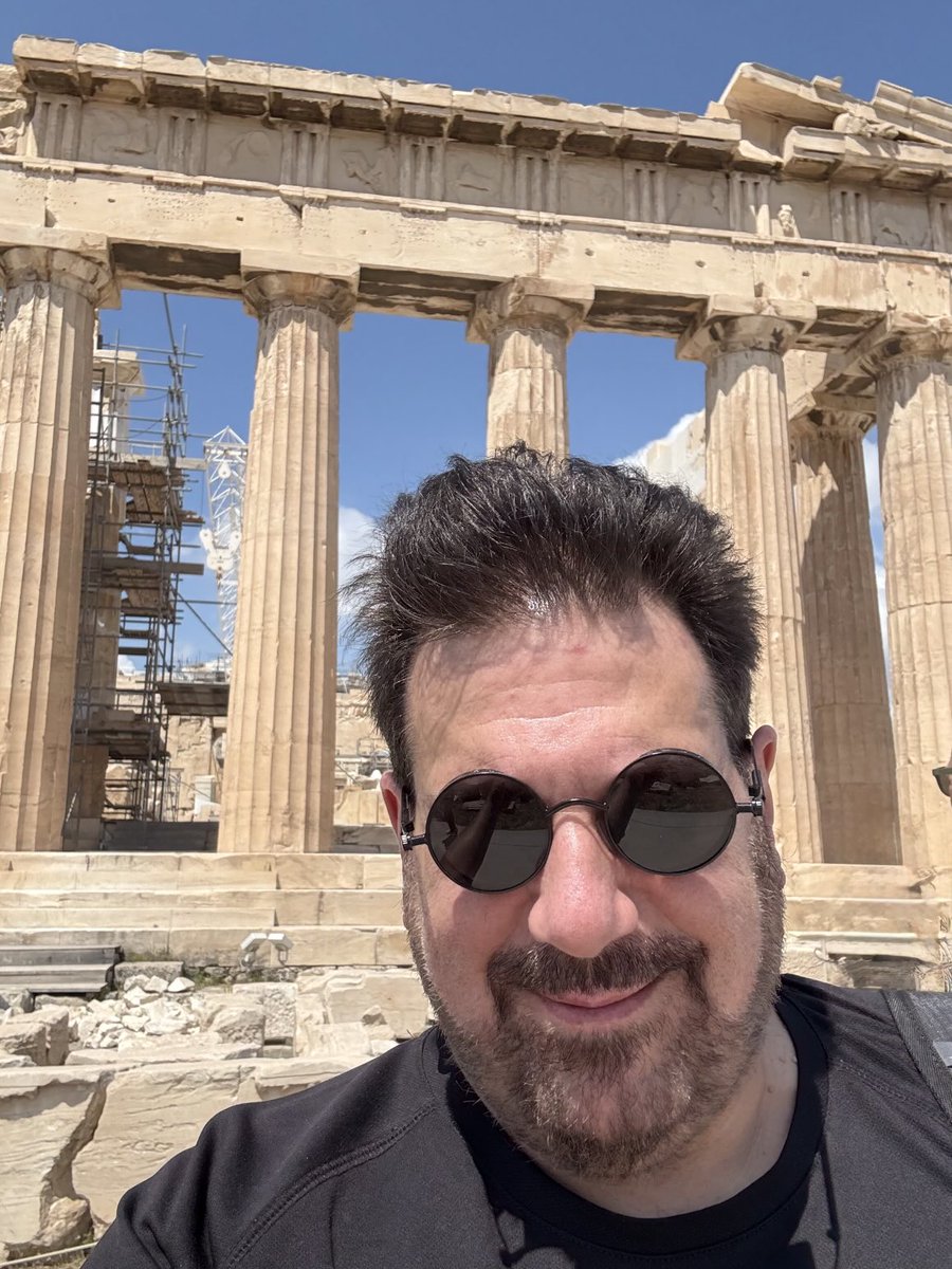 PeterJTomasi's tweet image. Just back from Greece! What a great trip. Been 30 years since I last visited! Travel if ya can!