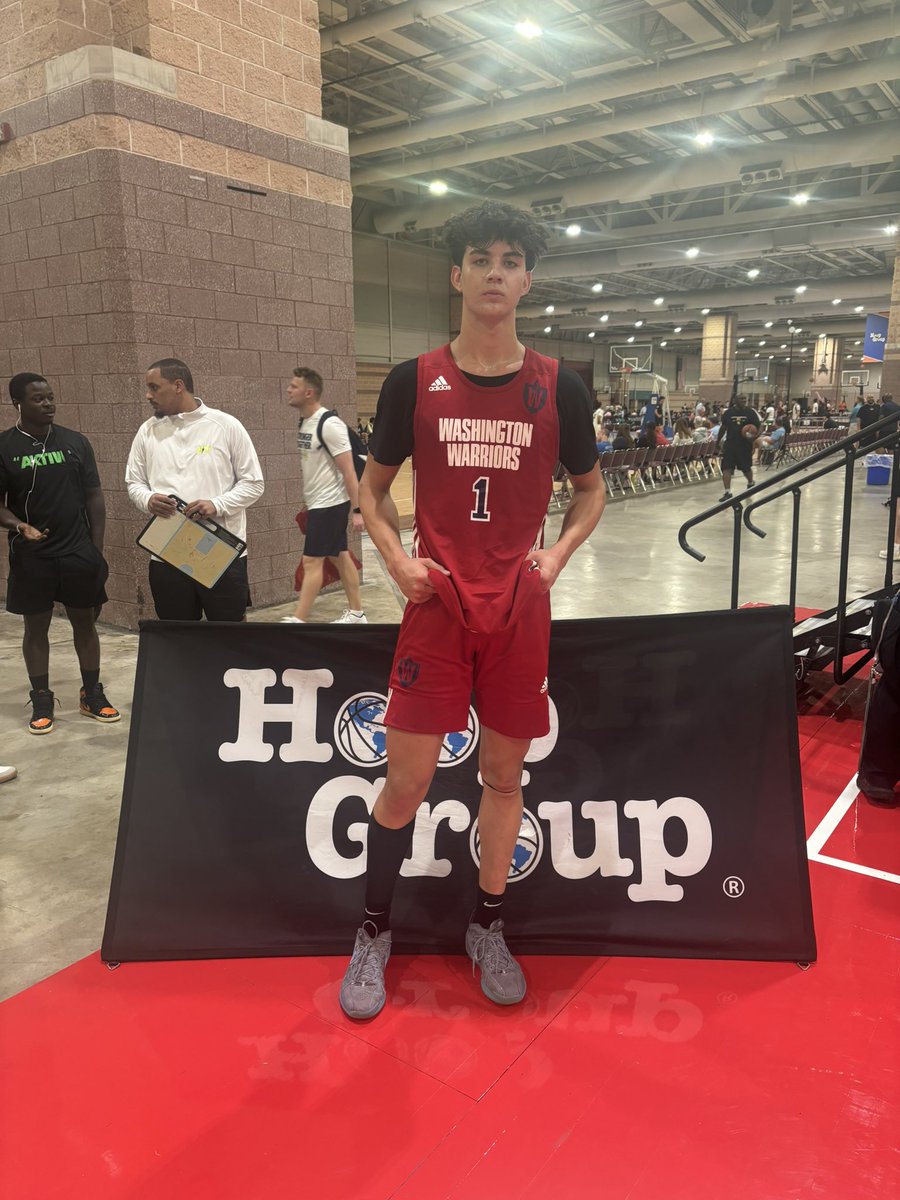 Eamonn Mahar (@hoopgroupeamonn) on Twitter photo 🔥 Final: <a href="/WashWarriorsAAU/">Washington Warriors AAU</a> HGSL take down NJ Beasts 57–47.
Player of the game was
Kaloyan Kolev. He is a big guard who did it all in the win and dominated on both ends of the floor. 🔥 Final: <a href="/WashWarriorsAAU/">Washington Warriors AAU</a> HGSL take down NJ Beasts 57–47.
Player of the game was
Kaloyan Kolev. He is a big guard who did it all in the win and dominated on both ends of the floor.