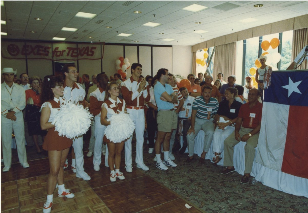 TexasExes's tweet image. This #LonghornFriday, we're throwing it back to 1989! What year did you graduate? 🤘